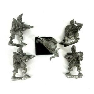 HHG Heartbreaker Games 5 Dark Elf With Crossbow Miniatures 1994 Warhammer VTG